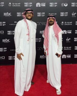 Ibrahim Alkhairallah Instagram - وداعاً و شكراً ❤️🇸🇦 @redseafilm 
استمتعنا و استفدنا و قابلنا و القادم باذن الله اجمل
الف مبروك نجاح #مهرجان_البحر_الأحمر_السينمائي_الدولي 
@redseafilm 
@moalturki 
@telfaz11