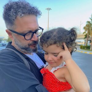 İbrahim Selim Instagram - Bazı ayrılıklar yaşandı, kalpler kırık…
#suhanım 🥹