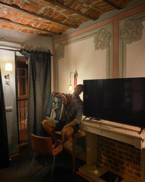 İdris Nebi Taşkan Instagram - Home sweet home