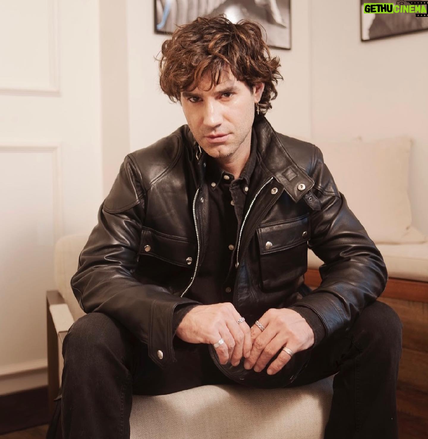 Ignacio Garmendia - 3 Likes - El agrado de colaborar con una marca que te encanta @amenleather y construida a pulso por su dueña…cuidado y encanto en cada detalle @thecollectivecl