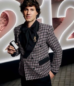 Ignacio Garmendia Instagram - Postales de una noche memorable @carolinaherrera  #212carolinaherrera #212stateofmind  Total look @vicenterodriguez_r 🎩