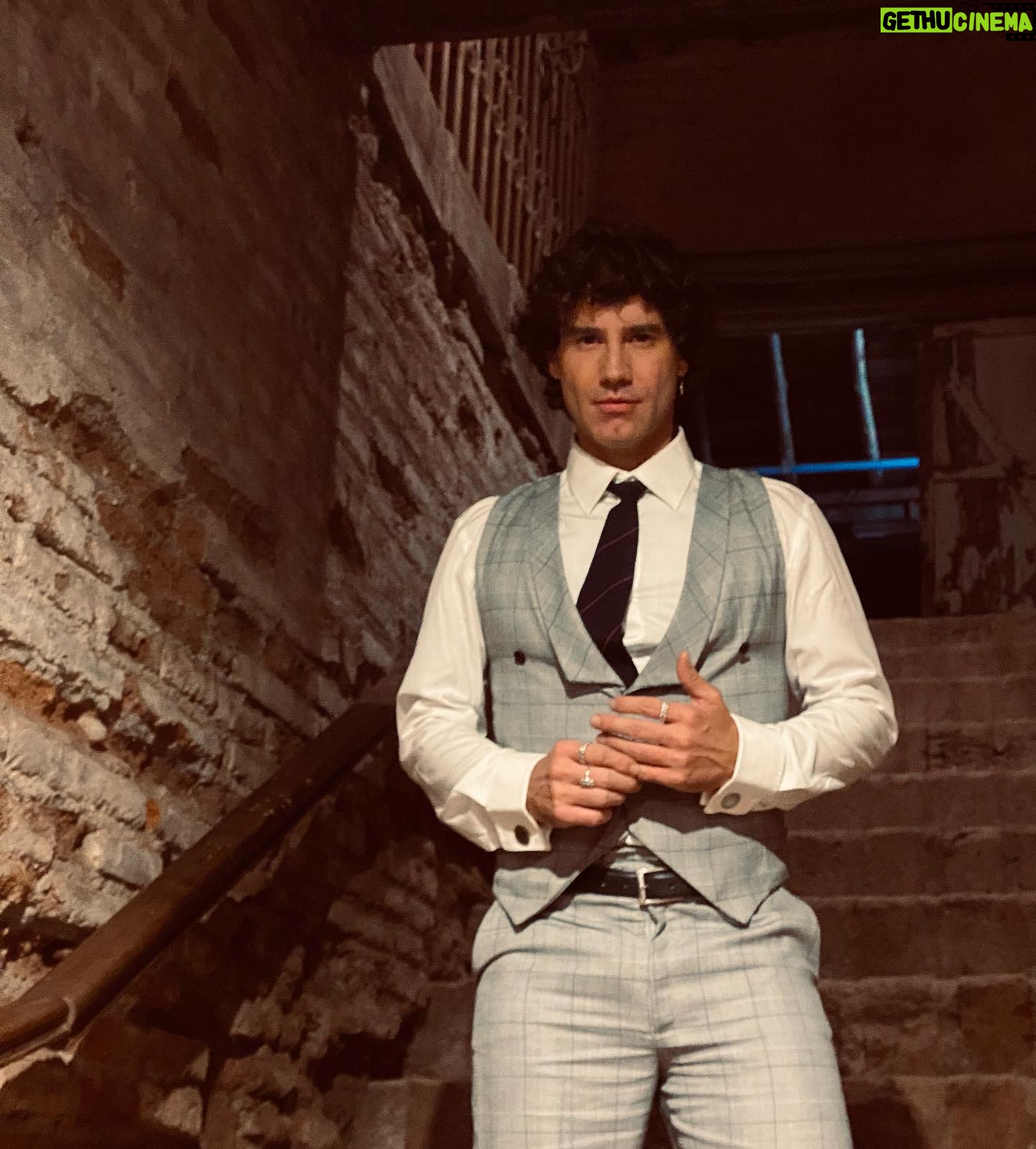 Ignacio Garmendia - 3 Likes - Una noche especial en todos los sentidos…✨ tenía que estar a la altura con un traje hecho a la medida en manos de @vicenterodriguez_r