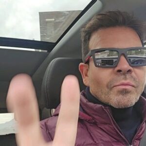 Ignacio Gutiérrez Instagram - Mamá...esto es para ti.
Feliz Cumpleaños mujer fabulosa. Te quiero