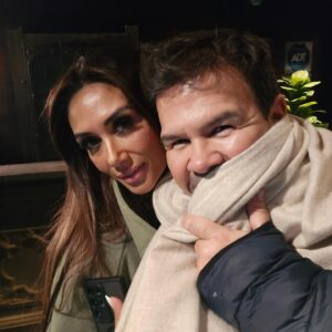 Ignacio Gutiérrez Instagram - Ayer , luego de leer y enterarnos de tanto dolor, les pedí que por favor llamaran a la gente que necesitan cerca. Bien cerca. 
Yo hice lo propio. 
Te quiero negra guapa @pamefieradiaz y disfruto cada uno de tus éxitos y alegrías! 
Tanto que contar... pero no se puede 🤣🤣🤣🤣

😍😍😍