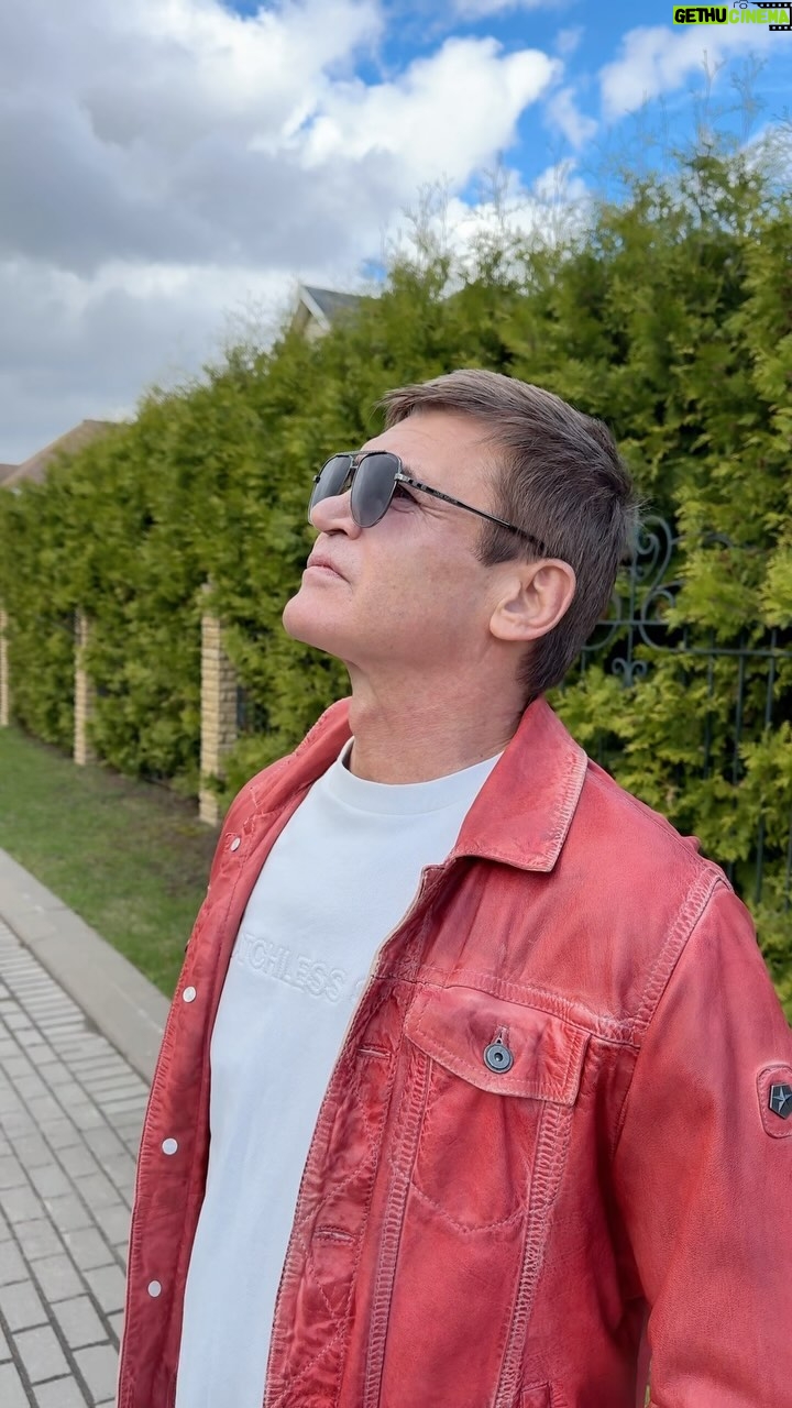 Igor Lifanov - 3.7K Likes -