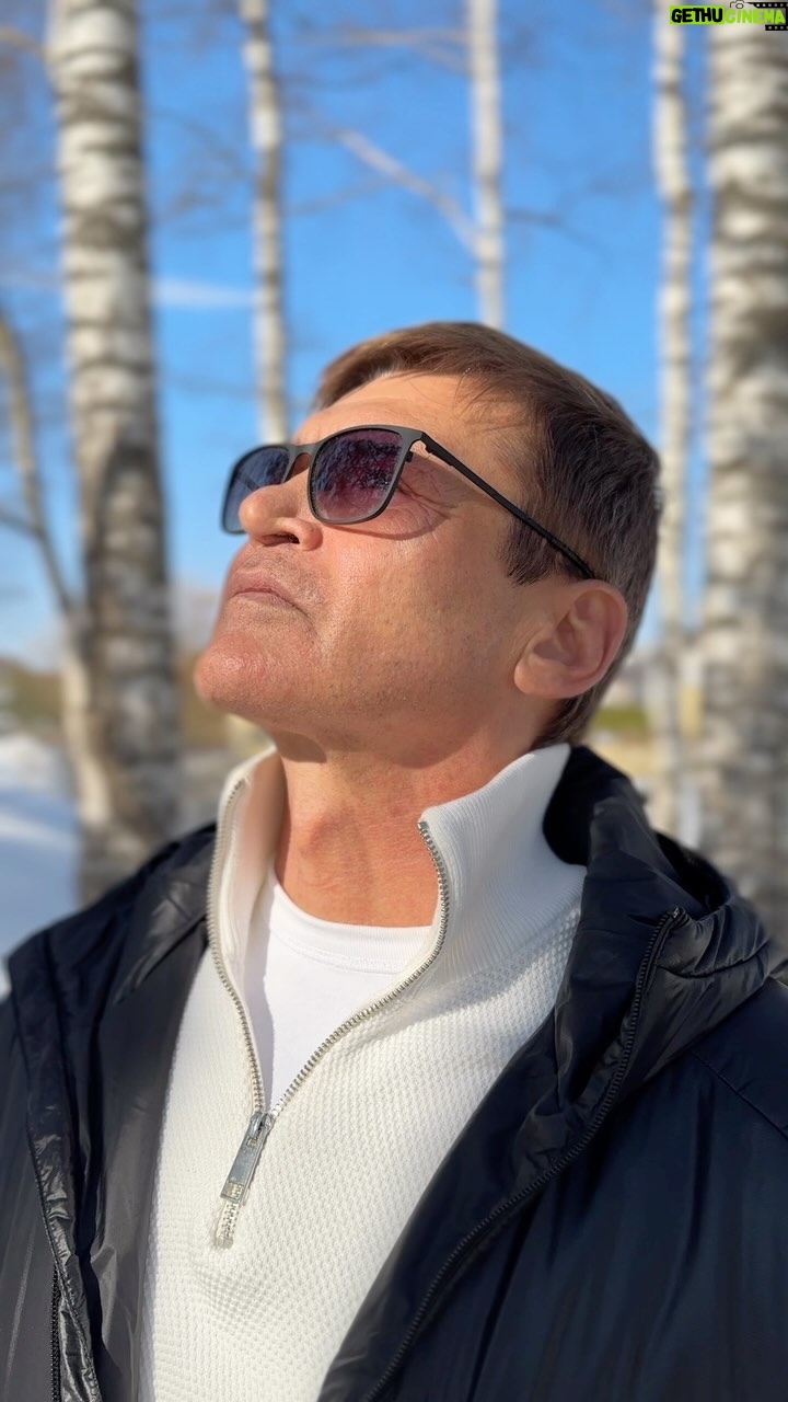 Igor Lifanov - 9K Likes -