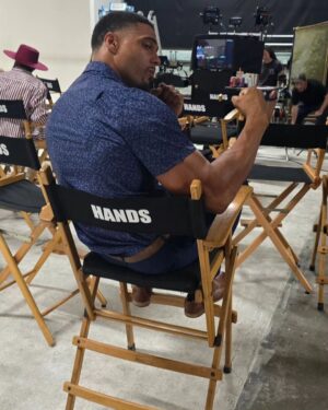 Ike Catcher Instagram - Ironically I was starring on set in the MMA movie "Throwing Hands" before I started throwing these hands in the octagon 4 real. Seems like things are always coming full circle. The story of my life when fantasy meets reality! 
#superstar #ikeCATcher #BIGGESTMANONTHEBARS
