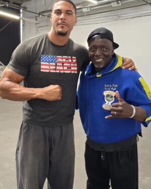 Ike Catcher Instagram - Ironically I was starring on set in the MMA movie "Throwing Hands" before I started throwing these hands in the octagon 4 real. Seems like things are always coming full circle. The story of my life when fantasy meets reality! 
#superstar #ikeCATcher #BIGGESTMANONTHEBARS