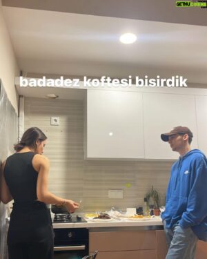 İlber Uygar Kaboğlu Instagram - Badatez köftesi bisirdik
