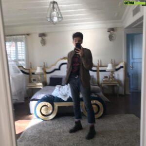 İlber Uygar Kaboğlu Instagram - Influencer hesabı ve güzel bi profilin arasındaki ince çizgiyi bilir misiniz