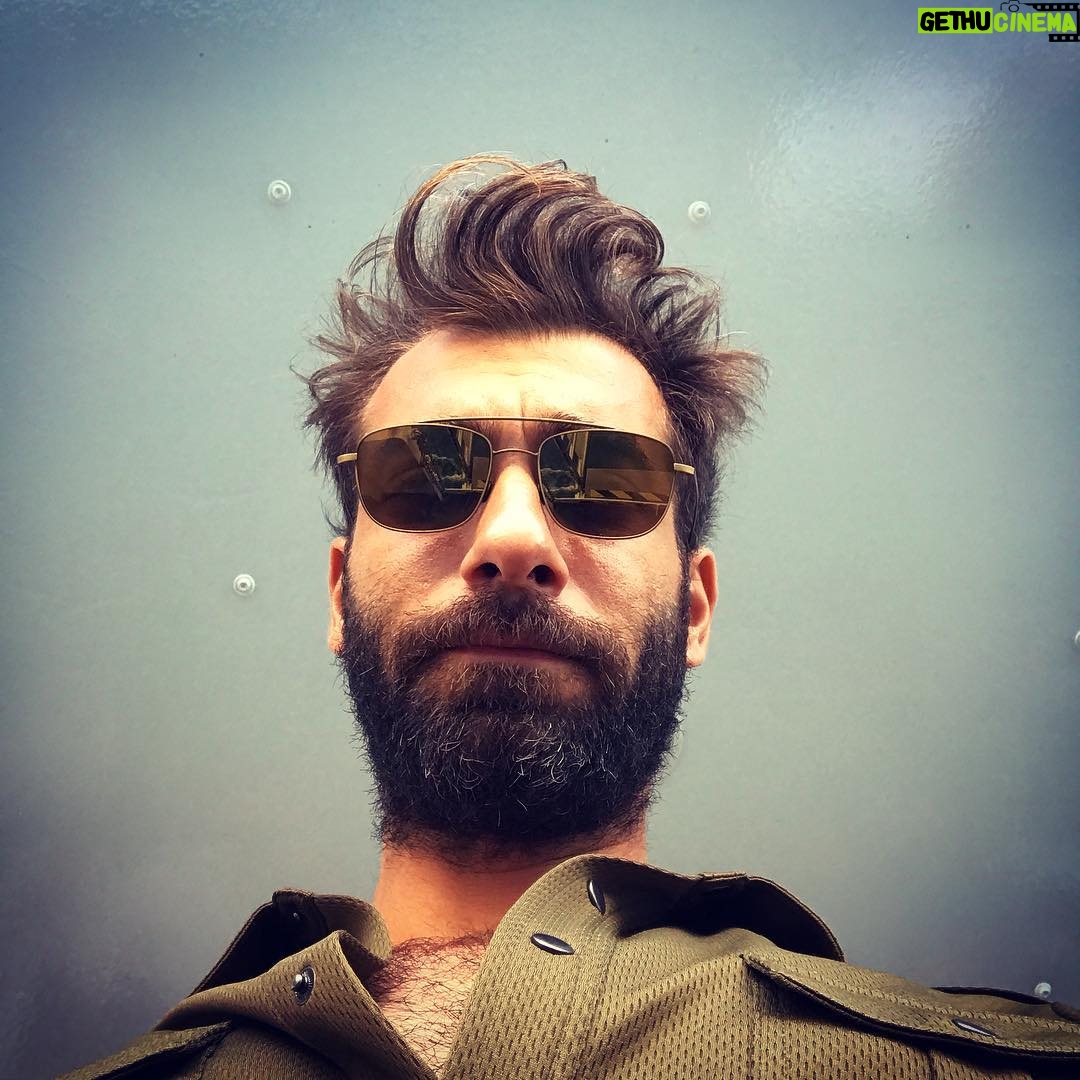 İlker Kaleli - 140.1K Likes - Hmm.. tamam.