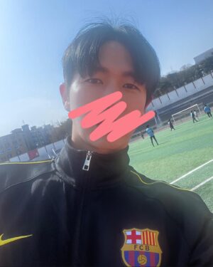 Im Seul-ong Instagram - 🍉🍑🍓🍇🍒🥝🍅🍋