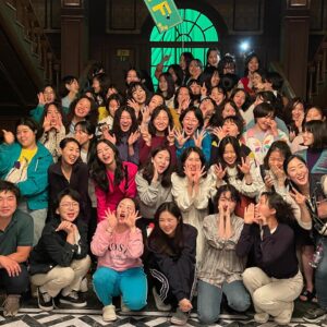 Im So-yun Instagram - JTBC 드라마 설강화 
2020년5월 부터 2021년 6월까지, 오디션부터 촬영까지 사계절을 거쳐 첫방송을 했다!

60명 여대생들은 한마음으로 똘똘 뭉쳐서 너무너무 친해진 큐티코믹발랄러블리걸💕들이 되었고, 정말 좋은 인연들을 얻은 일년이 되었지
12/18 첫방송을 하고 막방까지 우리 여대생 친구들을 잘 봐주세요 😃

그리고 사진과 영상은 정말 끝도없이 많은 추억이 있는데 쪼꼼씩 풀어야지^0^ 아우디~ ( 사진은 첫촬영 식당씬, 206호 우리방, 촬영 끝나고 우는 우리방.., 안성 냄새는 힘들었지만 하늘은 이뻤다, 나의 애증의 의상 등등)