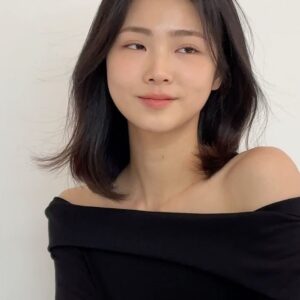 Im So-yun Instagram - 프로필 찍으면 올리는 그것