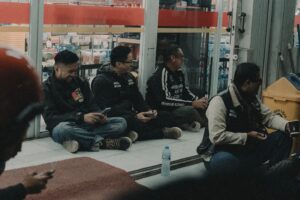 Imam Darto Instagram - Umur segini emang lagi masa-masanya pencarian jati diri..