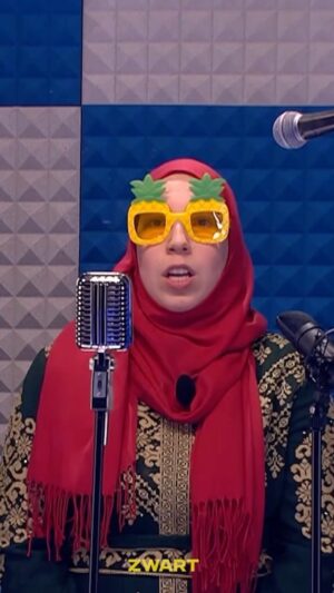 Imanuelle Grives Instagram - Is Samya in te huren als @‌ladygaga impersonator? Asking for a friend 👀

Check de hele aflevering van That’s My Jam op NPO Start 💛