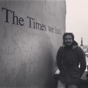 İnanç Konukçu Instagram - Tallinn Estonia.. #blacknightsfilmfestival #thetimeswehad #buzzz #cokguzelagirlandik