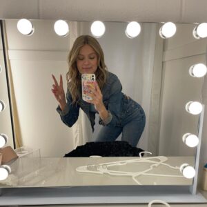 India Jarvis Instagram - 🤘🏻