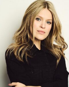 India Jarvis Most Liked Photos and Posts