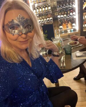 India Willoughby Instagram - Happy New Year everybody! #2024 #NewYear2024