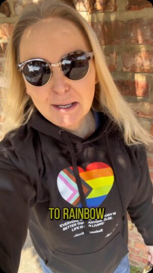 India Willoughby Instagram - Thank you @RainbowToffees @NevilleSouthall 🏳️‍🌈🏳️‍⚧️ - love your new hoodie! #RainbowToffees (all spellings by Ai or whatever it’s called) #Everton 😂