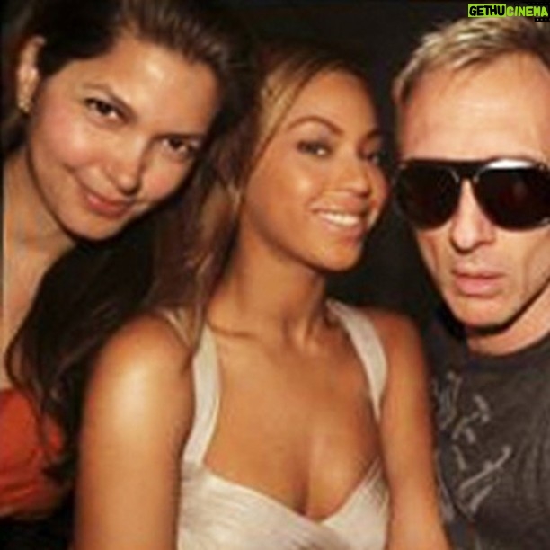 Indrani Pal-Chaudhuri - 549 Likes - Happy Birthday amazing #Beyoncé!!
Fellow Virgos unite!!
I so loved this moment, shooting with you for the cover art of #DangerouslyinLove. We were both so young but we knew what we wanted and we made it happen! You got me out of my introvert shell, dancing together on set!! Here's to many more reasons to dance with the people we love.
Photo by Markus Indrani
#indranipc #IndraniPal-Chaudhuri
#Beyonce #beyoncebirthday #beyoncébirthdayparty #setlife #happybirthdaytoyou #happybirthday #femalephotographer #bipocmakers #bipocfemaleartist