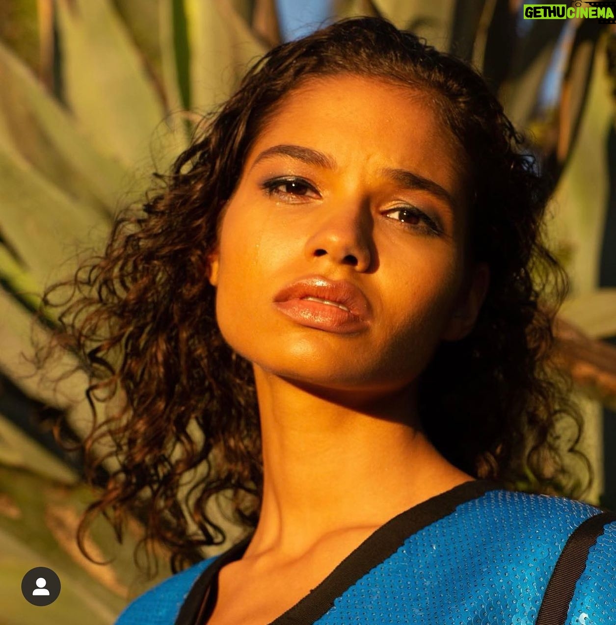 Indrani Pal-Chaudhuri - 534 Likes - Zuma Blue - So much fun shooting with the brilliant and beautiful @helenahoward_officially
Photos by @indranipc
Makeup and hair by @monna.main.makeup Produced by #GKReid Special thanks @darkostallionstv
.
.
.
.
#zumabeach #aloevera #naturelovers #bipocartists #femalefilmmakers #HelenaHoward #IndraniPal-Chaudhuri #directorslife