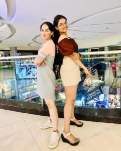 Indraxi Kanjilal Most Liked Photos and Posts