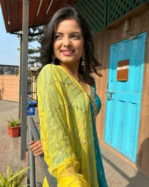 Indraxi Kanjilal Instagram - The bluer the better!! 🩵💙
.
.
.
.
#indraxikanjilal #blue #favouritecolour #happy #happyme #smile #smilemore #me #beauty #weather #instadaily #instagram #instamood #instafashion #instalove #newpost #instapost #instagood #instalike #instaphoto
