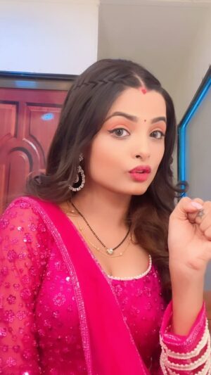Indraxi Kanjilal Instagram - Uhu uhuuu😳❤️
.
.
.
.
#indraxikanjilal #uselessbhawra #fun #happy #dance #newtrend #trendingreels #trend #trendingnow #trendingsongs #smile #instagram #instagood #instadaily #instalike #reelsinstagram #instafashion #instafashion #instalove #instalike #reelitfeelit #reelkarofeelkaro #reels #reelsvideo #reelsindia #reelindia #indian #anarkali