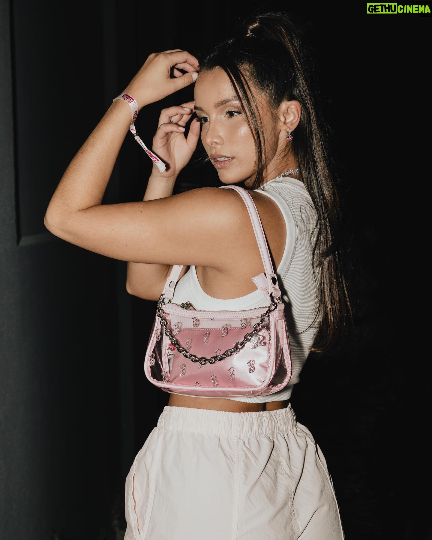 Inês Monteiro - 3 Likes - Pink Party Barbie with this cute collection from @aldo_shoes 💕
photo @cortalargo
styling @_sara.peterson_
hair & makeup @kayohenrique.pt