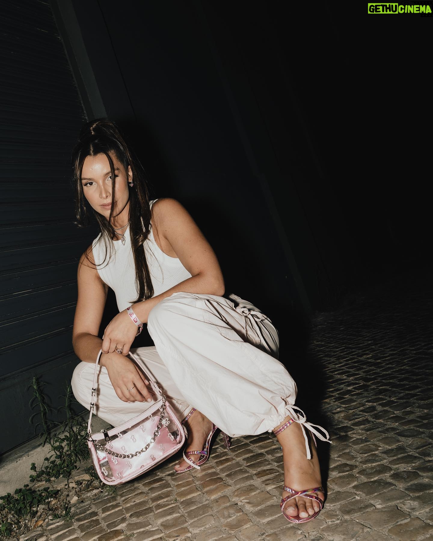 Inês Monteiro - 3 Likes - Pink Party Barbie with this cute collection from @aldo_shoes 💕
photo @cortalargo
styling @_sara.peterson_
hair & makeup @kayohenrique.pt