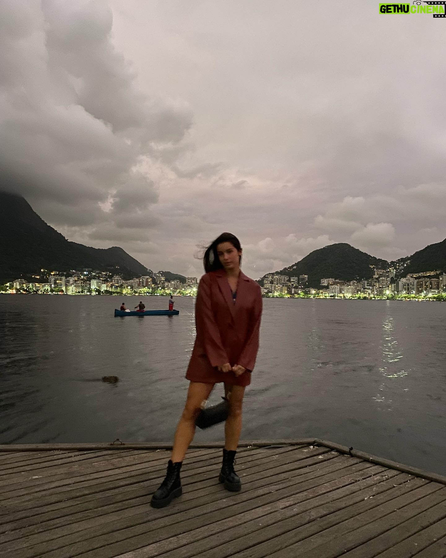 Inês Monteiro - 3 Likes - Random Rio 🔈🦒🐵🕷🐊