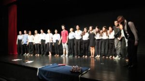 Inês Monteiro Instagram - Às vezes apetece desistir, às vezes desiste-se. Às vezes podemos voltar atrás e não desistir. Às vezes. Não se desiste. E consegue-se. Obrigada @act_escoladeactores por me receberes de volta e pela turma maravilhosa em que me inseriste ♥️