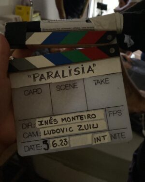 Inês Monteiro Instagram - Do primeiro ao último dia de rodagem. Do nervosismo ao cansaço com o sorriso mais satisfeito e orgulhoso. Foi sem dúvida a melhor equipa para tornar @paralisiaofilme real 🖤 Merci @ludoviczuili pour les souvenirs ✨