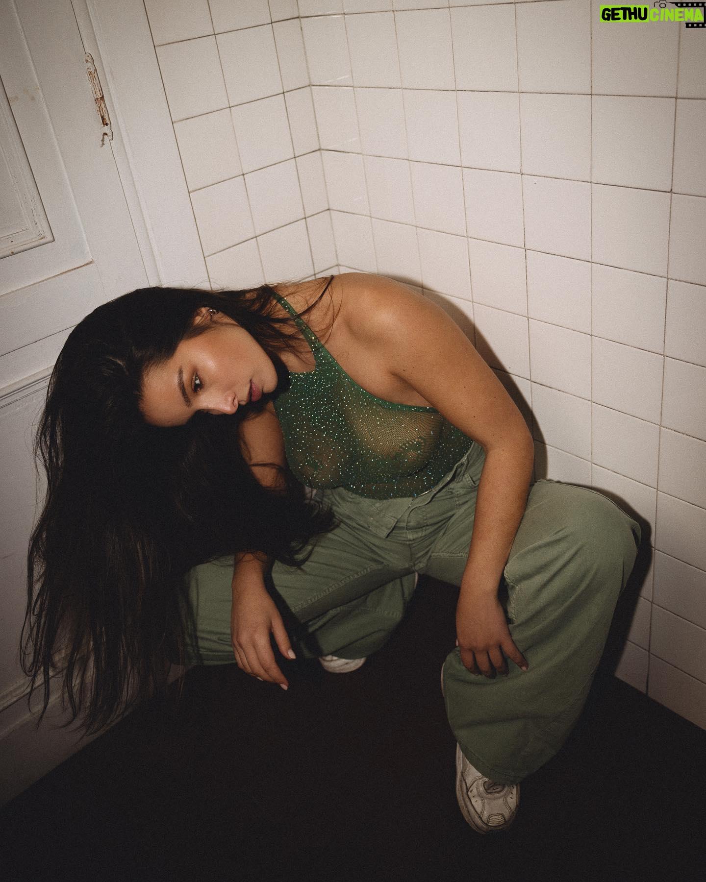 Inês Monteiro - 3 Likes - jade is my favorite