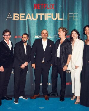Inga Ibsdotter Lilleaas Instagram - Takk for i går♥️
✨✨✨✨✨
 @netflixnordic @sfstudios_danmark
@mehdiavaz 
@christophermusiccom 
@christinealbeck 
@sebastian_jessen 
@ardalanesmaili 
@teamplayersagency💕

White suite: @holzweiler 
Hair&makeup: @itmaybemay