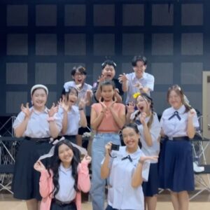 Ingkarat Damrongsakkul Instagram - ชีวิต 1 วันกับการย้อนวันวาน🤓🤙🏻