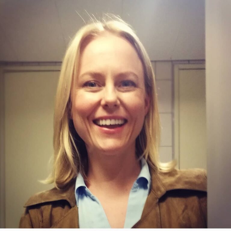 Actress Ingrid Bolsø Berdal HD Instagram Photos and Wallpapers October 2019