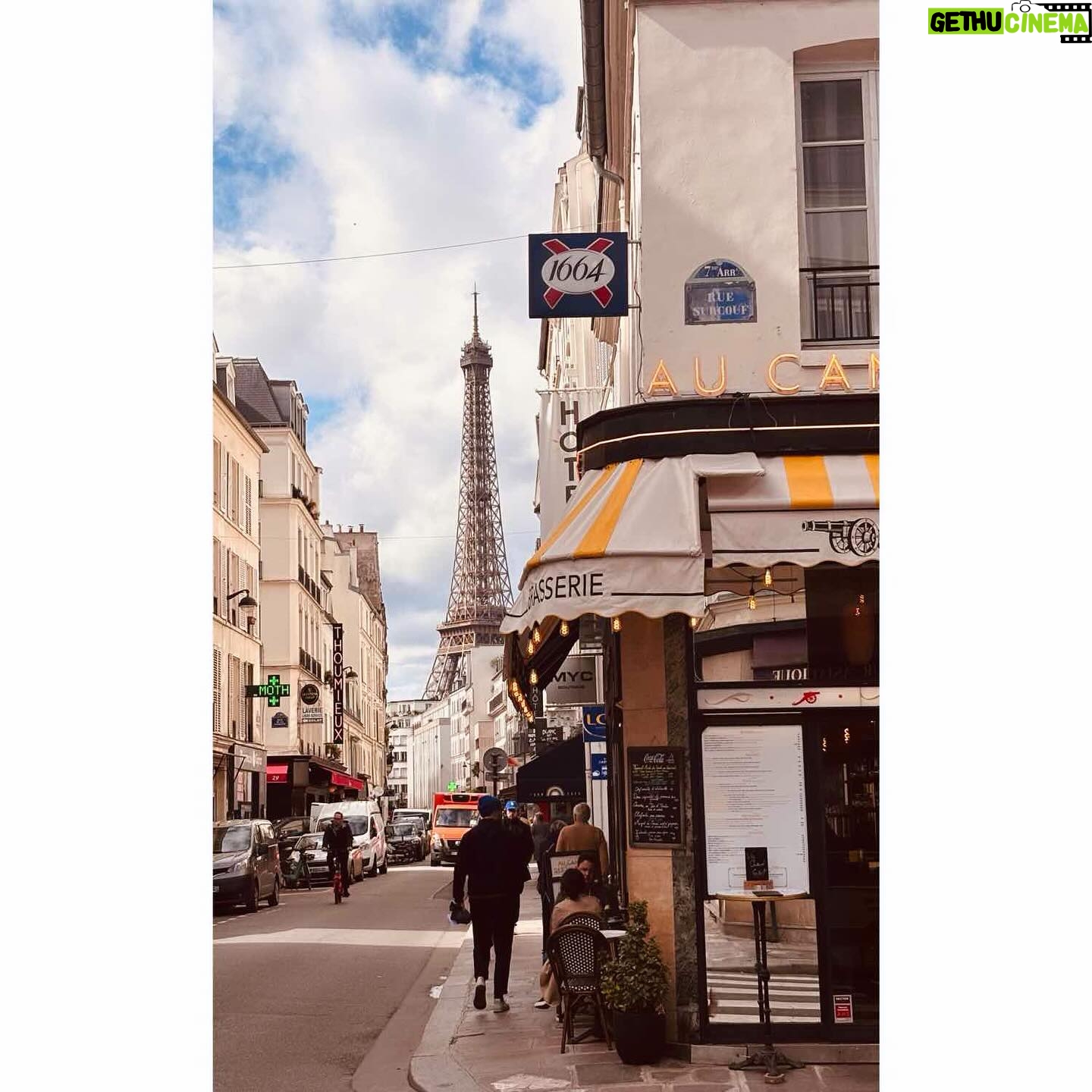 Ingrid St-Pierre - 309 Likes - Printemps hâtif. 🌸
🌸
#paris #douxparis