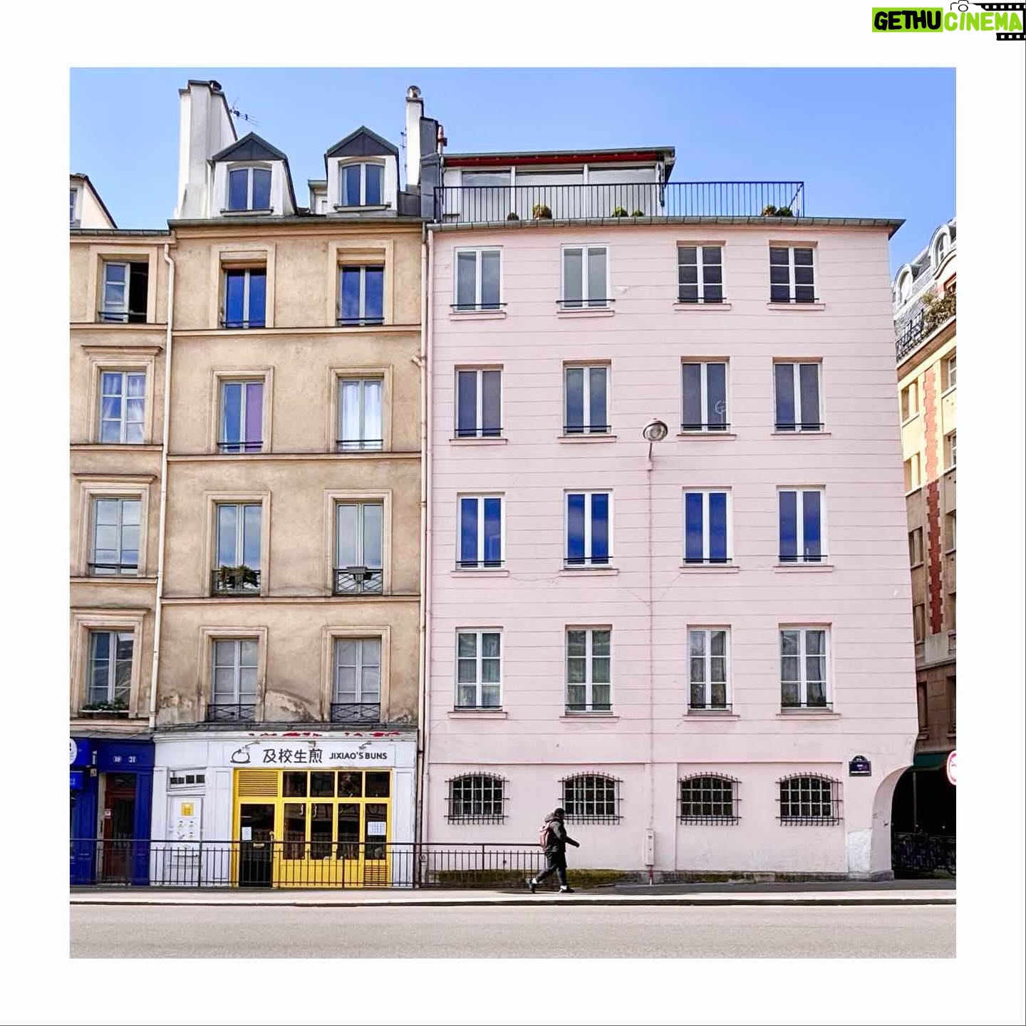 Ingrid St-Pierre - 309 Likes - Printemps hâtif. 🌸
🌸
#paris #douxparis