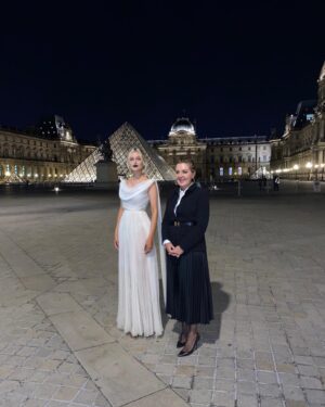 Ioanna Gika Instagram - Thank you to the Louvre and the Greek Ambassador, Her Excellency Madame Aghi Balta for inviting me to the opening of the new exhibit, ‘Paris-Athens, The Birth of Modern Greece.’ Congratulations to the new president of @museelouvre ,  Laurence Des Cars, the first female president of the institution in 228 years. This year marks the 200th anniversary of the beginning of the Greek Revolution, and the anniversary of the arrival of the Venus de Milo. An occasion celebrated reverentially. Thank you @dior for the gown, @alineds75 for putting it all together with the best eye, @benjamin_maquilleur pour le maquillage 📷📷 @dafni.arvaniti and @sneakyaliki 💙 @aghibalta