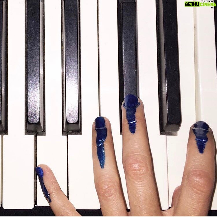 Ioanna Gika - 730 Likes - 🛰🛰🛰