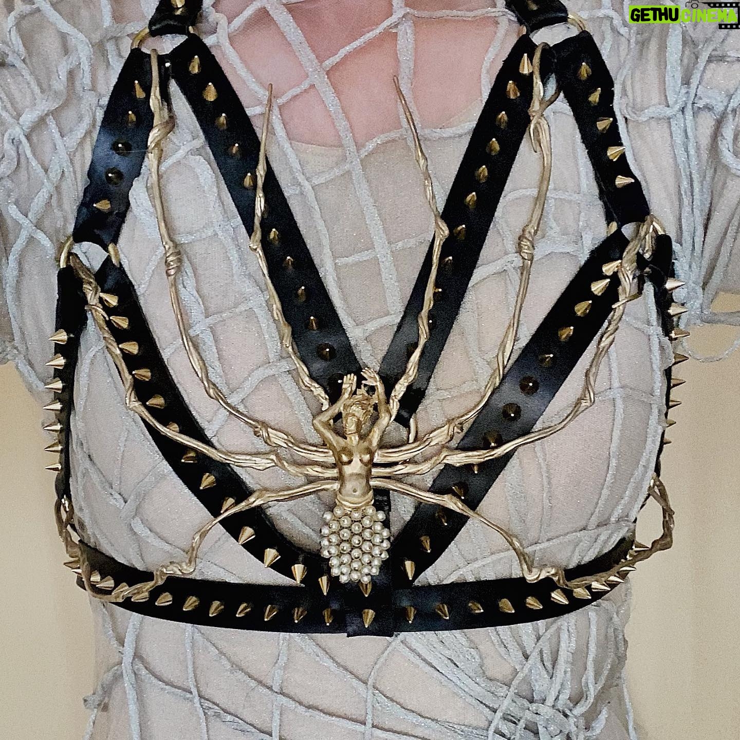 Ioanna Gika - 2.3K Likes - This is the harness for my dress, worn as I performed songs from my album ‘Thalassa’ at the Panathenaic Stadium for the @dior cruise 2022 presentation. A nod to the Greek mythological protagonist Arachne, the detailing of this craftsmanship had me floored. Most grateful to @mariagraziachiuri for her brilliant vision.
🕸
#diorcruise
🕸
Today I would also like to extend a special thank you to @sooyaaa__ for her lovely words and to her fans for their utmost kindness. I’ve been enjoying listening to #blackpink #jisoo today.