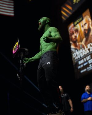 Ion Cuțelaba Instagram - Tomorrow I’m ready for anything.⚔️
Let’s destroy the show tomorrow!🎥🍿 #ufc299