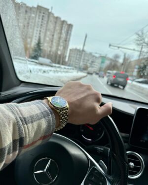 Ion Cuțelaba Instagram - Recunosc ca mi-a fost dor de Moldova!🇲🇩❤️
Am venit nepregătiți de la 35 °C grade la -8°C.😅