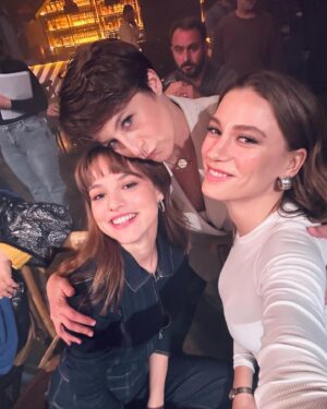İpek Çiçek Instagram - We are amazing ❤️‍🔥 #aile