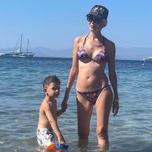 İpek Tanrıyar Instagram - Su kuşum 🧿 @evleraras  #bodrum #gölköy #tatil #summer #2023