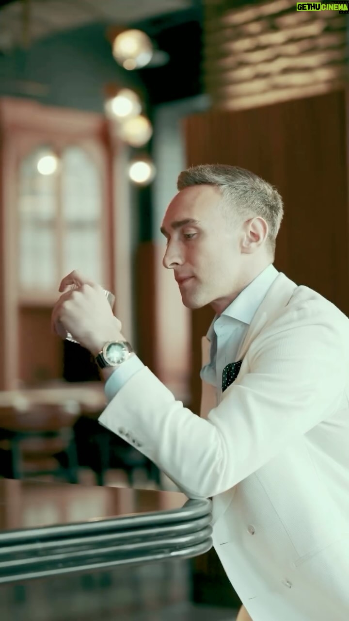 Irakli Makatsaria - 1.6K Likes - Nothing will work unless you do 🎬 @taaamoon
#suitsupply