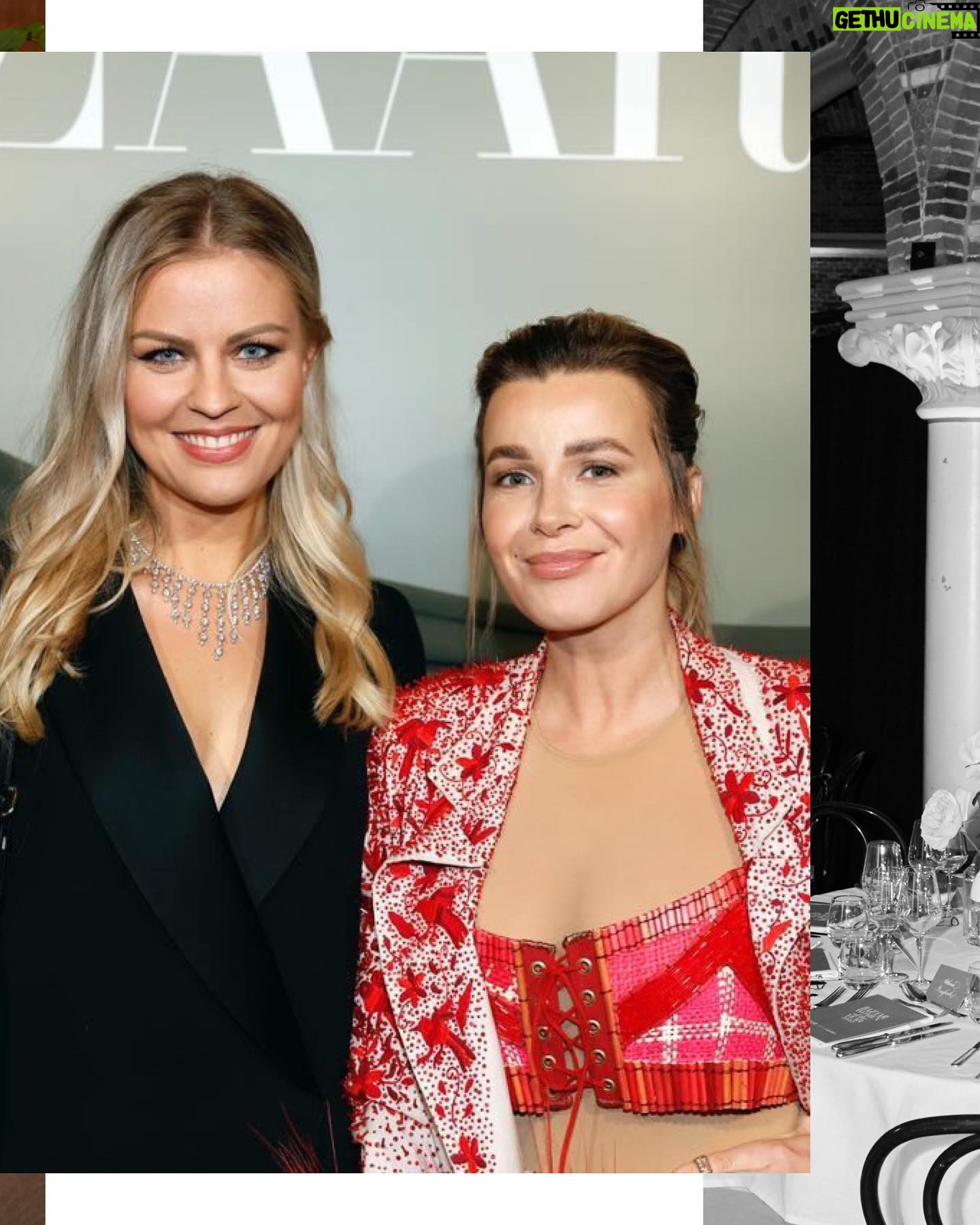 Iris de Graaf - 3.9K Likes - Woman of the Year 🤯 Op het vliegveld, terug naar Moskou, heb ik eindelijk een moment om terug te blikken op deze magische avond afgelopen maandag ✨🤍✨heel bijzonder en overweldigend om te voelen dat mijn werk impact heeft - ik ben erg dankbaar voor deze erkenning. Het contrast tussen deze prachtige avond en mijn dagelijkse werkzaamheden, de grimmigheid van de oorlog en de eenzaamheid in Rusland had niet groter kunnen zijn. Ik zie dit soort momenten echt als waardering voor de soms hoge prijs die wij correspondenten in conflictgebieden betalen. Ook alle eer naar al mijn collega’s, zowel in Rusland als Oekraïne, die dagelijks hun leven op het spel zetten voor waarheidsvinding. De steun en liefde vanuit alle aanwezige vrouwen waar ik tegen op kijk, van mijn dierbaren die aanwezig waren (lieve @marasophiemusic die zelfs een speech voor me gaf!) en jullie berichtjes helpen echt. Het geeft kracht om door te gaan.
Mijn persoonlijke stem ging naar Gloria Wekker, wiens werk onmisbaar is en wiens boek 'Witte onschuld' in ieders boekenkast zou moeten staan. Ik kan niet trotser zijn dan naast haar én de andere inspirerende vrouwen op het podium te hebben gestaan. En extra veel dank aan @miluskavantlam, die dit allemaal mogelijk heeft gemaakt
Fotografie @robin_de_puy
Styling @roelschagen
Haar @leannestyleshair
Make-up @pernellkusmus
Creative Direction @daan.de.ruijter @emmavloeimans
Productie @rachelvanas
Fotografie assistent @manondijkman
Styling avond @hannasuurlandstyling
Credits 📷: @simone_frank / @daniellesiobhan voor @harpersbazaarnl
#harpersbazaarwomanoftheyear
#harpersbazaarwomenoftheyear #womanoftheyear